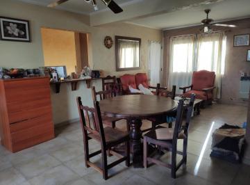 Departamento · 65m² · 3 Ambientes · Departamento en Venta - 2 Dorm. 2 Baños - 90 m² - Quilmes