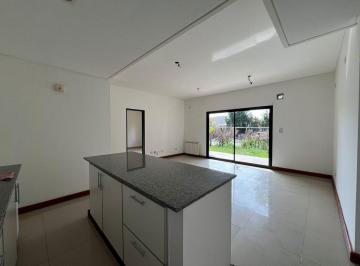 Departamento · 123m² · 4 Ambientes · 1 Cochera · Venta Depto 4 Amb. C/ Cochera m Eugenia R & V
