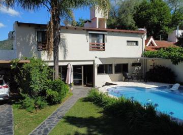 Casa · 306m² · 10 Ambientes · 1 Cochera · Venta Casa Mas Departamento en Villa Carlos Paz