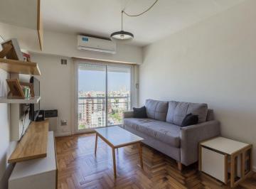 Departamento · 68m² · 4 Ambientes · Venta Flores 4 Ambientes Refaccionado Luminoso