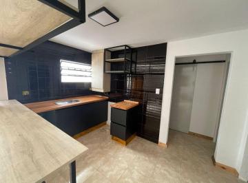 Casa · 49m² · 3 Ambientes · Oportunidad de Inversion en Av Valparaiso