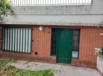 PH · 89m² · 3 Ambientes · Venta Casa a Reciclar a Media Cuadra de San Martin
