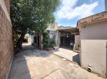 Casa · 100m² · 5 Ambientes · Venta Casa Interna - Amplio Terreno