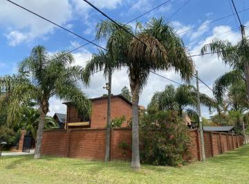 Casa · 300m² · 6 Ambientes · 3 Cocheras · Venta Casa Zona Comercial Funes - 3 Dormi - Parque