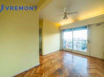 Departamento · 33m² · 2 Ambientes · Departamento en Constitucion Muy Luminoso con Balcon