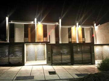PH · 81m² · 4 Ambientes · 1 Cochera · Venta Duplex Frente Barrio Dalvian.1año Antiguedad