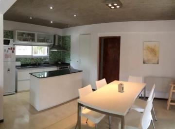 Casa · 200m² · 5 Ambientes · Casas en Venta - 2 Unidades - 700 m² - Mar de Las Pampas