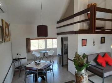 Casa · 155m² · 4 Ambientes · 1 Cochera · Casa en Venta - 3 Dorm. 3 Baños - 632 m² - Córdoba