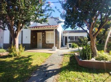 Casa de 5 ambientes, Ciudad de Santa Fe · Casa en Barrio Guadalupe - Casa - Santa Fe