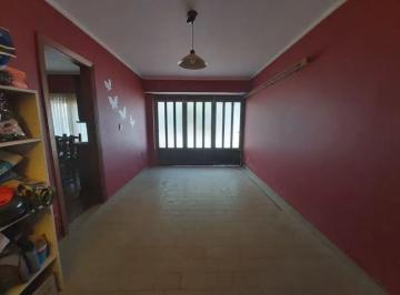 Casa · 90m² · 4 Ambientes · 1 Cochera · Casa en Venta - 3 Dorm. 3 Baños - 100 m² Totales - Necochea