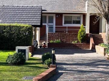 Casa de 6 ambientes, Luján · Las Praderas