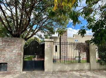 Casa de 3 ambientes, Moreno · ¡Hermosa Casa Estilo Colonial en El Corazón de Paso del Rey!
