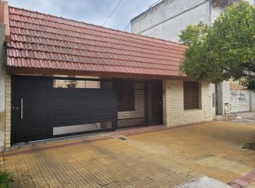 Casa de 5 ambientes, La Plata · Casa en Venta