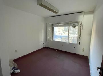 Oficina comercial · 60m² · 3 Ambientes · Oficina - Barrio Sur