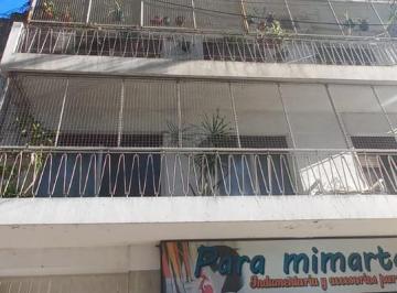 Departamento · 98m² · 4 Ambientes · Departamento 3 Dorm. - Abasto