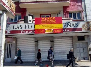 SDS-SDS-145_2 · Una de Las Mejores Propiedades de Lanus Sobre Av H. Yrigoyen