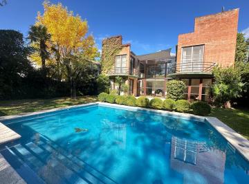 Departamento de 5 ambientes, San Isidro · Casa en Alquiler en San Isidro Chico