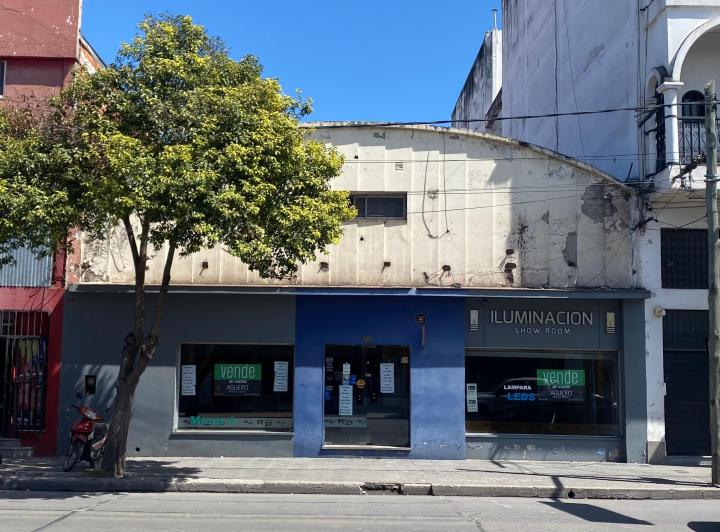 Local comercial · 607m² · 4 Ambientes