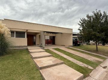 Casa de 5 ambientes, Maipú · Venta - Casa - Maipú (Coquimbito)