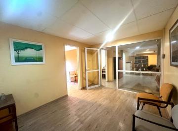 Oficina comercial · 60m² · Oficina en Neuquén, Calle Ministro Alcorta