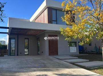 Casa · 188m² · 6 Ambientes · Casa en Venta en Puertos - Araucarias - Maroto Propiedades