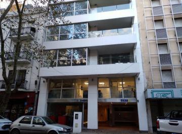 Garage · 12m² · Cochera - Microcentro