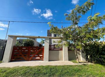 Casa · 75m² · 3 Ambientes · Casa en Venta Calle 15 E 671 y 672 P. Sicardi, La Plata