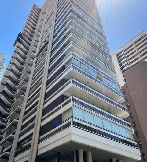 Departamento · 250m² · 5 Ambientes · 2 Cocheras