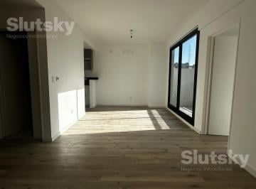 Departamento · 55m² · 2 Ambientes · Departamento en Alquiler - Gran 2 Ambientes - Baño y Toilette