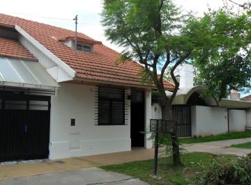 Casa de 5 ambientes, Ciudad de Mendoza · Venta Casa Sexta Seccion
