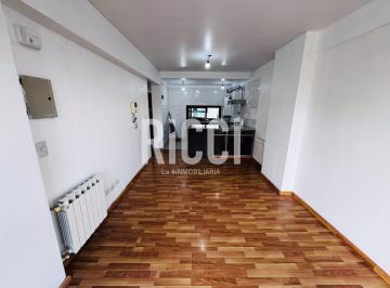 Departamento · 62m² · 3 Ambientes · Departamento 3 Ambientes en Alquiler Berazategui con Cochera