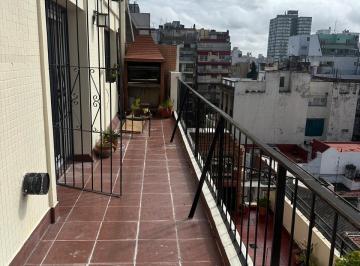 Departamento de 3 ambientes, Caballito · Muy Buen Departamento de 3 Ambientes con Balcón Terraza con Parrilla