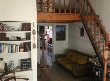 Casa · 210m² · 3 Ambientes · 2 Cocheras · Hermosa Casa en Venta, Acepta Financiación!