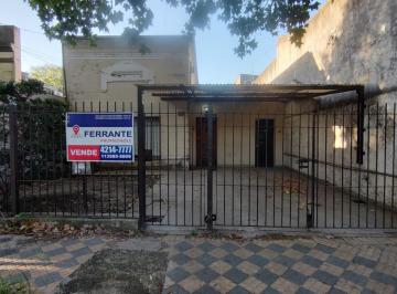 Casa de 6 ambientes, Almirante Brown · Venta de Casa en Burzaco: Excelente Ubicacion Centrica, 4 Dormit;garaje 2 Autos