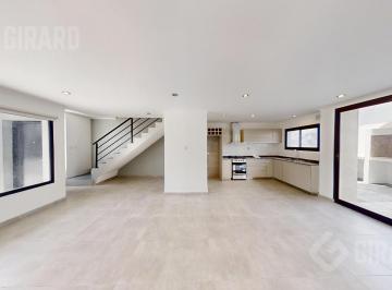PH · 135m² · 4 Ambientes · 1 Cochera · Triplex de 4 Ambientes a Estrenar en Villa Primera, Parrilla y Patio