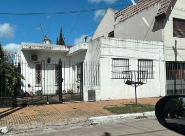 Casa de 4 ambientes, Lomas de Zamora · Casa en Venta Turdera