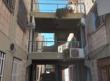 Departamento de 4 ambientes, Las Heras · Alquilo Dpto. en Las Heras Cerca de Plaza Central