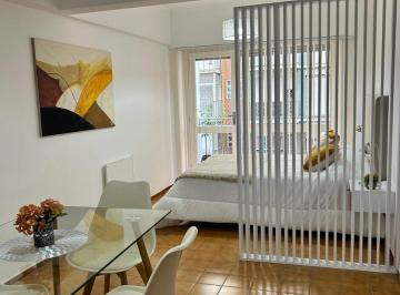 Departamento · 30m² · 1 Ambiente · Departamento 1 Ambiente con Balcón. Plaza Colon