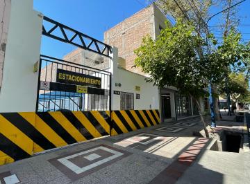 Terreno , Godoy Cruz · Venta Playa de Estacionamiento en Punto Estrategico