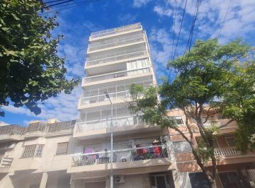 Departamento de 3 ambientes, Villa Luro · Departamento 3 Ambientes Contrafrente Muy Luminoso, Muy Buen Estado
