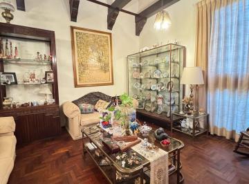 Living comedor · Casa Cofico. Faustino Allende 400. 5 Dorm. Pileta