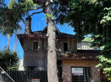 Casa de 3 ambientes, Quilmes · Venta Casa 3 Ambientes Cochera Patio y Entrada Para Auto, Ezpeleta.