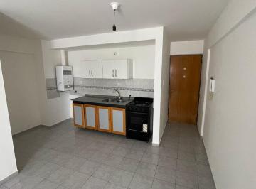 Departamento · 40m² · 3 Ambientes · Departamento en Alquiler 1 Dormitorio - Alberdi