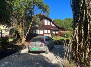 Casa de 4 ambientes, Chapadmalal · Cabaña de Playa Flor de Lis