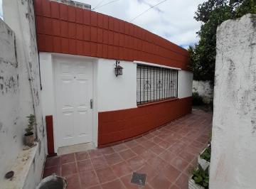 Departamento de 4 ambientes, Córdoba · Alto Alberdi, Alquilo Dpto Interno Dos Dorm. con Patio