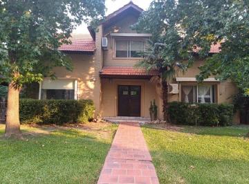 Casa · 204m² · 5 Ambientes · 1 Cochera · Venta Casa 5 Amb Los Cardales Country Apto Crédito