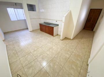Departamento de 3 ambientes, Lanús · Departamento 3 Ambientes Al Frente en Lanús Centro