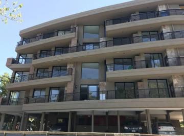 Departamento · 71m² · 3 Ambientes · 1 Cochera · Venta Departamento 3 Amb en Tigre (R. de Milberg) C/ Cochera