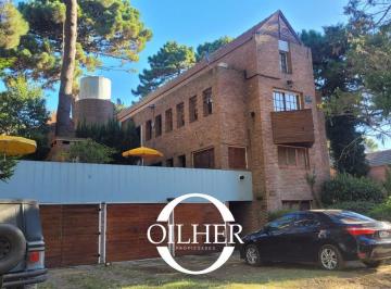 Casa de 4 ambientes, Pinamar · Venta Dúplex 3 Dorm. Zona Duplex con Cochera! Gas Natural.