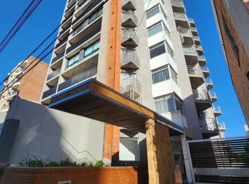 Departamento · 65m² · 4 Ambientes · 1 Cochera · Hermoso Departamento de Dos Dorm..